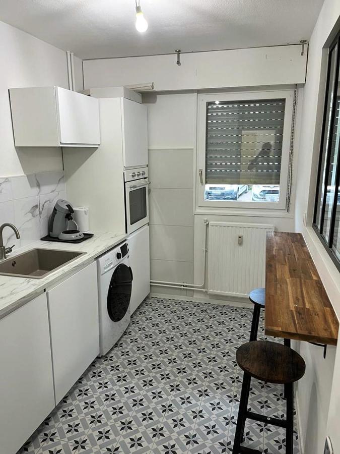 Appartement Le Rousseau Metz Avec Parking Gratuit Extérieur photo