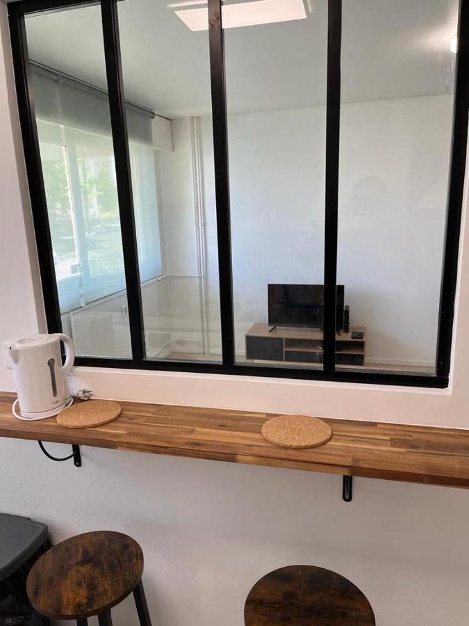 Appartement Le Rousseau Metz Avec Parking Gratuit Extérieur photo